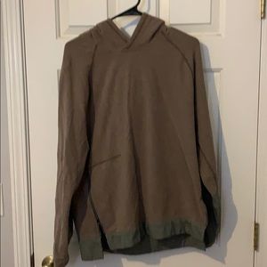 Men’s M Lululemon Sweatshirt